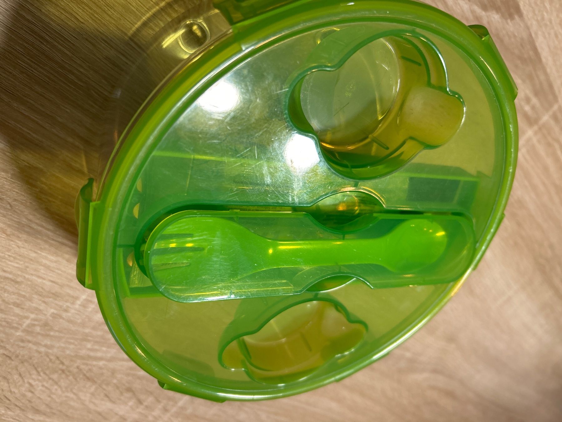 Ciotole: Salat-Schüssel / Picknick-Dose mit Besteck + 2 Döschen – Nuovo (secondo la descrizione) da Brunnen venduto da Nala2929 5