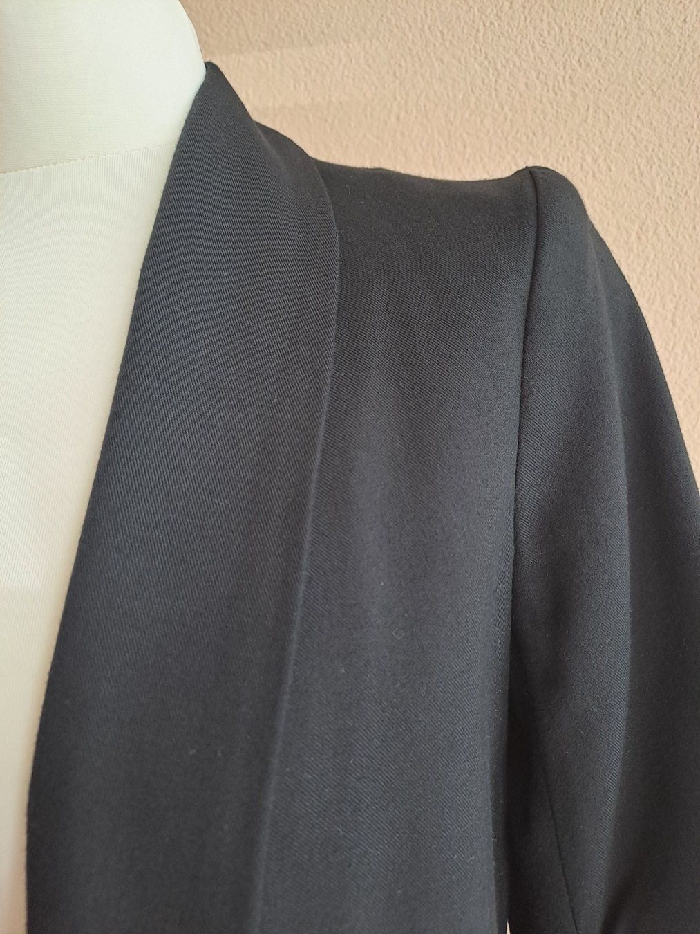 Vestes: Schwarzer Blazer XS – D'occasion à Volketswil par ronbons 3