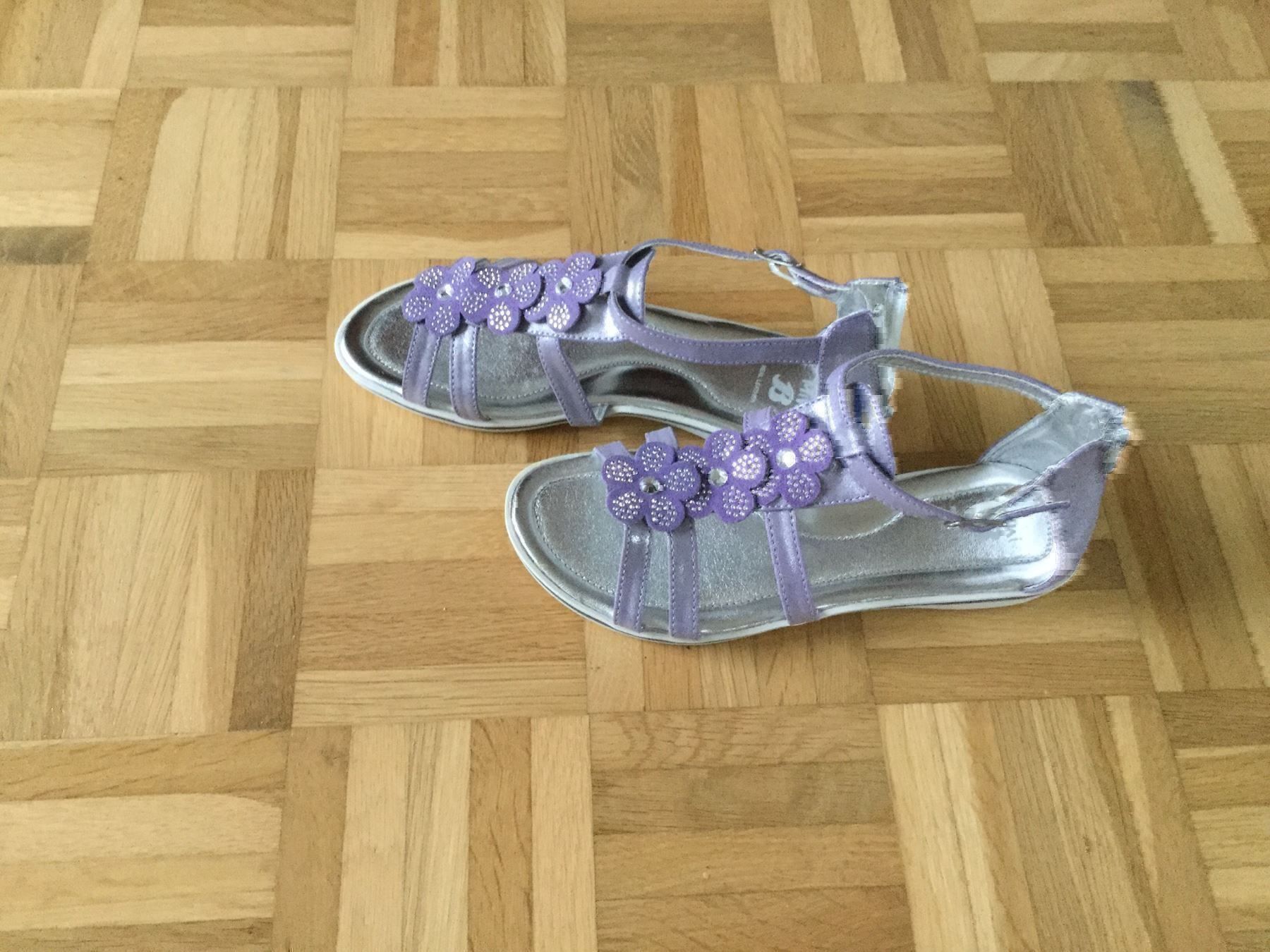 Scarpe per ragazze: Sandalen lila – Nuovo (secondo la descrizione) da Horw venduto da Benny017 1