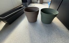Diverse Töpfe