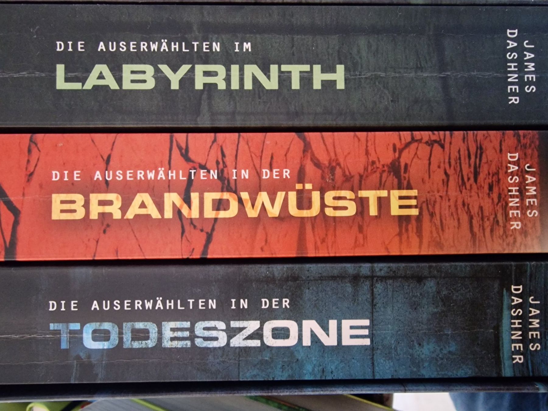Libri: James Dashner.- 5 Bücher (1-3.+2) spannend – Usato da Wildberg venduto da mantas07 2