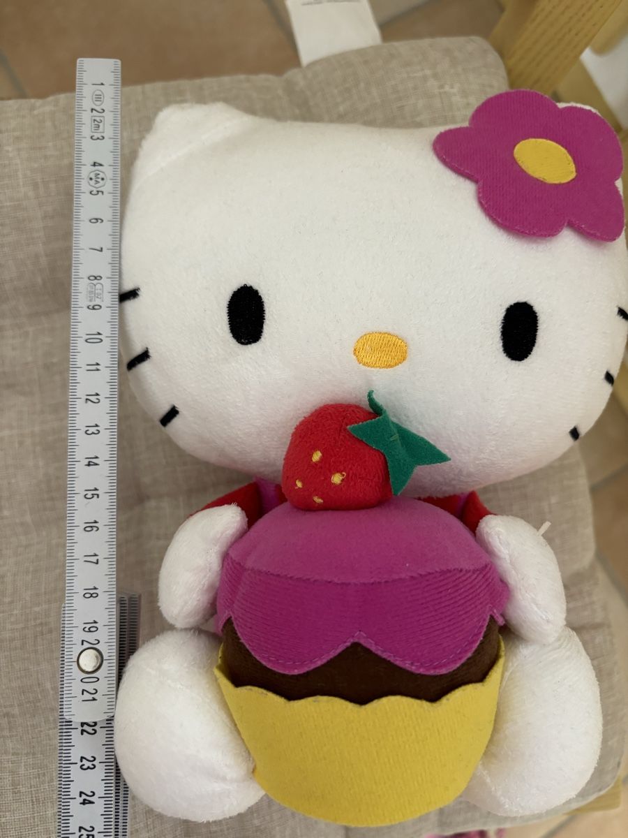 Hello Kitty Giocattoli: Hello Kitty peluche, nuovo – Nuovo e nell'imballaggio originale da Losone venduto da Tilly-nb7t 3