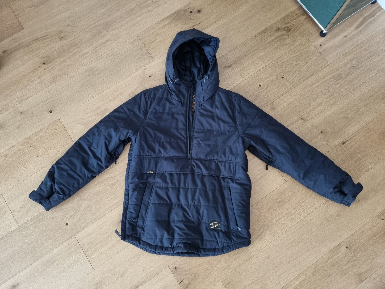 Jacken: L1 Outerwear Snowboard Jacke Grösse Large – Gebraucht aus Bellikon von Jake-la-Motta