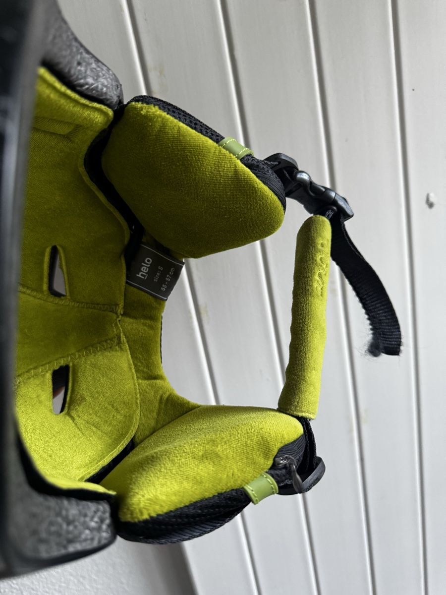 Caschi: Anon Skihelm S mit Skibrille – Usato da Bern venduto da Kim_456 2