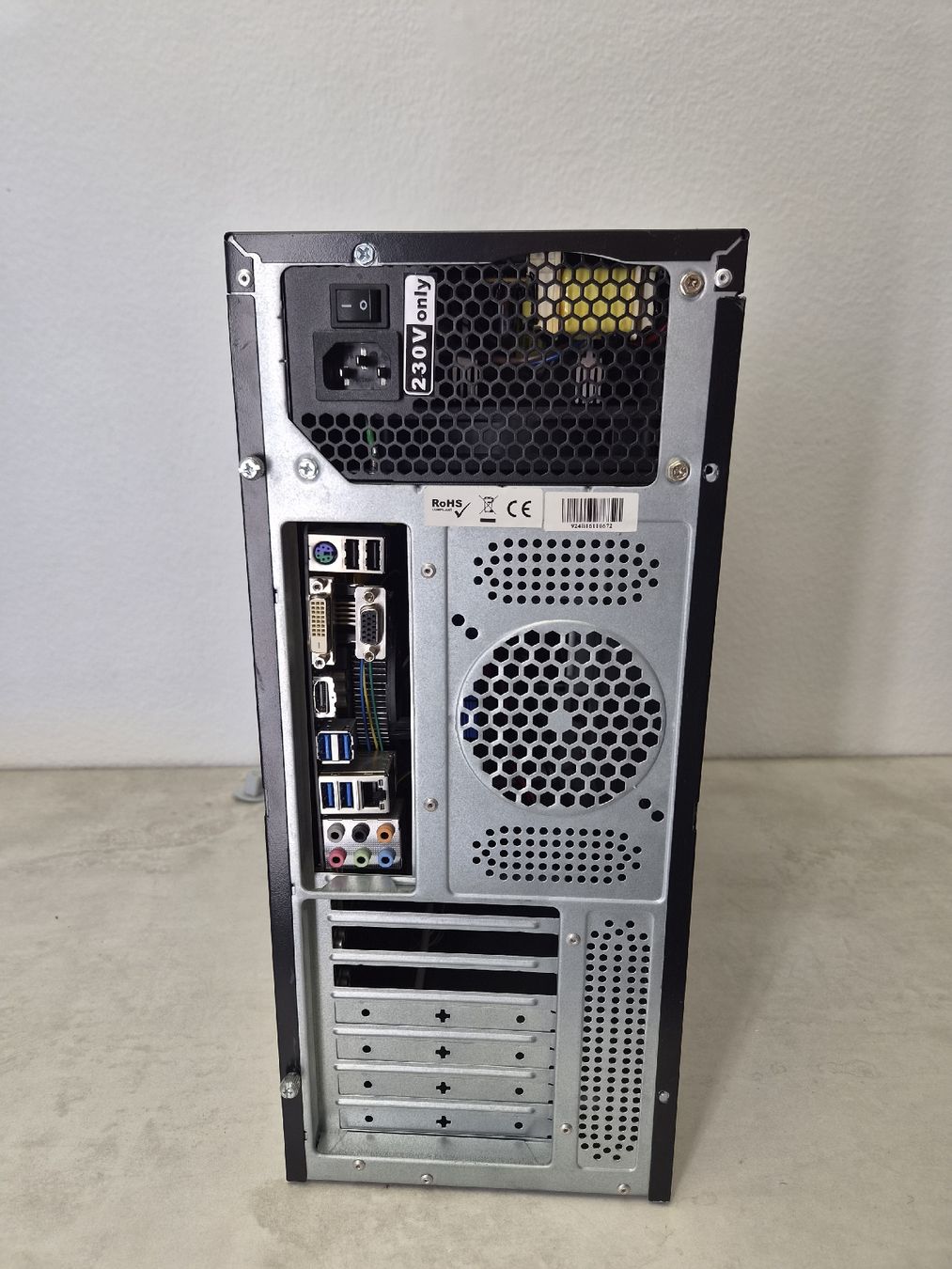 PCs: Pc Gigabyte Board, Intel i5, 8Gb Ram, 483W PSU,  – Gebraucht aus SCHAFFHAUSEN von Atami99 3