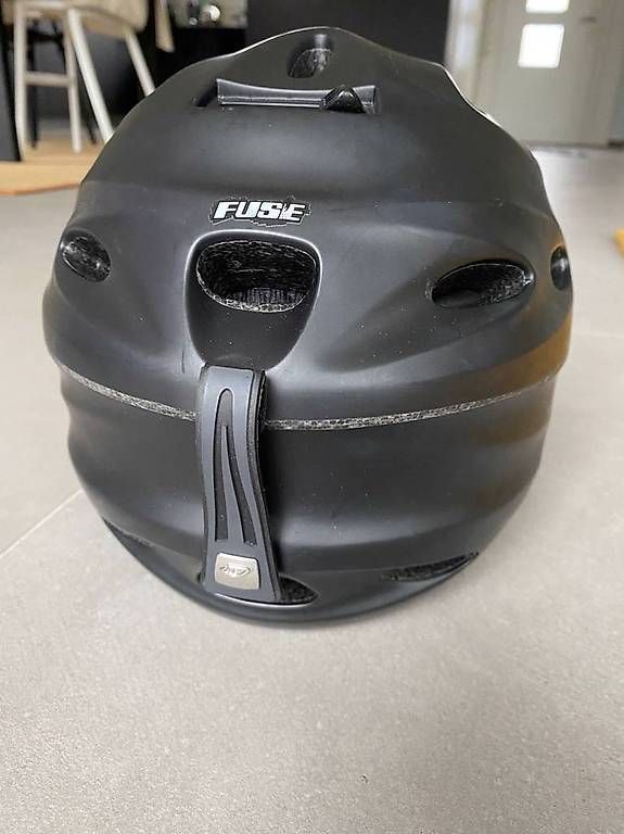 Caschi: Casque ski homme Giro – Usato da La Rippe venduto da jpu_z5ql 1