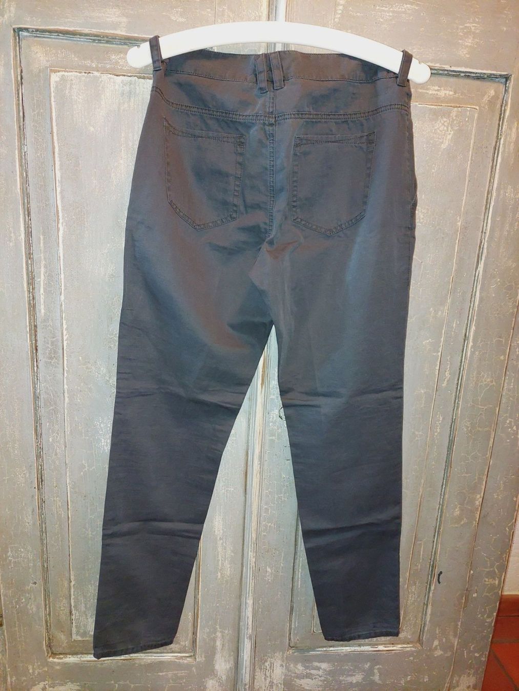 Drykorn Pantaloni: Drykorn . Drip d'grau 28/34 – Nuovo e nell'imballaggio originale da Besenbüren venduto da teluride89 1