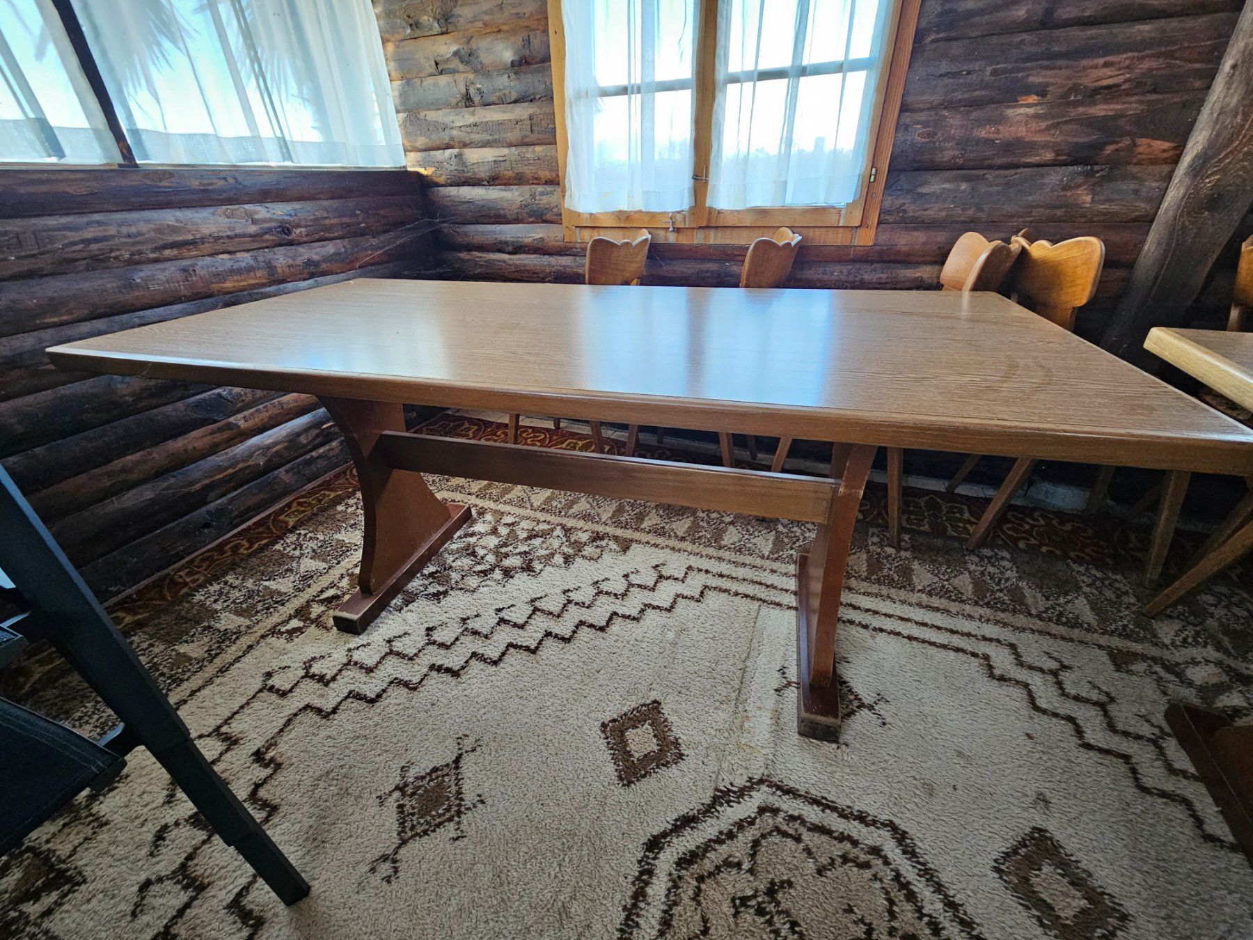 Tavoli: Massiver Esstisch aus Holz 2x – Usato da Sins venduto da Myck