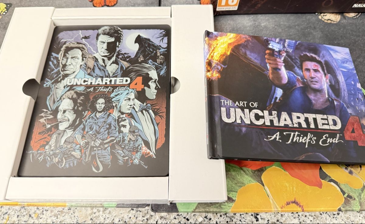 Giochi: Uncharted 4: A Thief's End - Collector's Edition – Nuovo (secondo la descrizione) da Luzern venduto da Mytigger 1