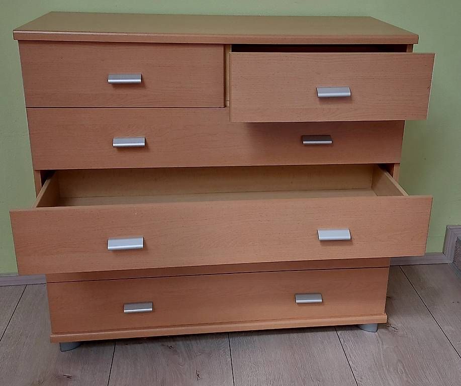 Kommoden: Kommode 6 Schubladen – Gebraucht aus Seedorf BE von Frinlin