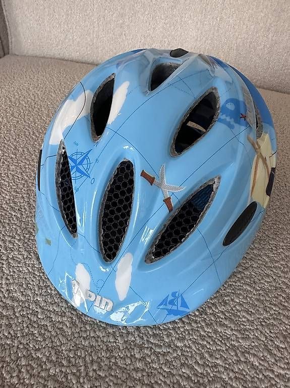Caschi: Kindervelohelm Alpina – Usato da Binningen venduto da sab_8skx