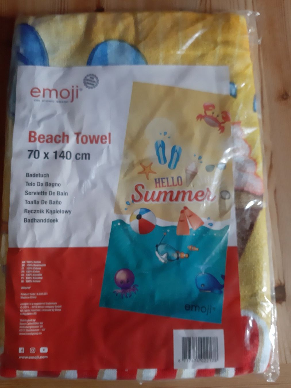 Badetücher: *** Cooles Emoji-Badetuch*** – Neu und originalverpackt aus Bannwil von Turtle10 1