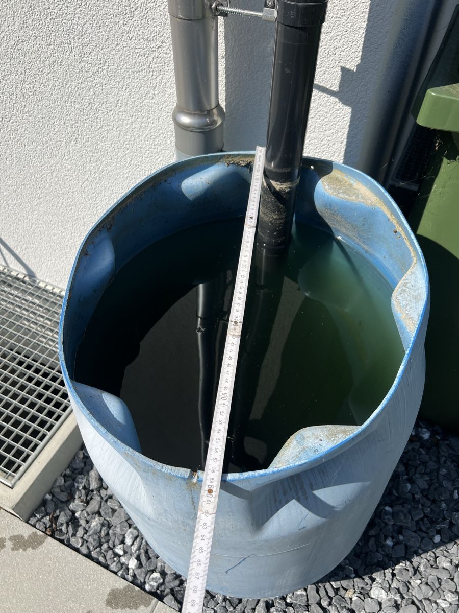 Annaffiatura & Irrigazione: Regenfass mit Wasserhahn  – Usato da Würenlos venduto da Storzi01 5