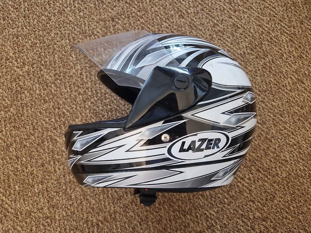 Caschi & visiere: LAZER Motorradhelm S mit Visier – Usato da Widen venduto da vi_co