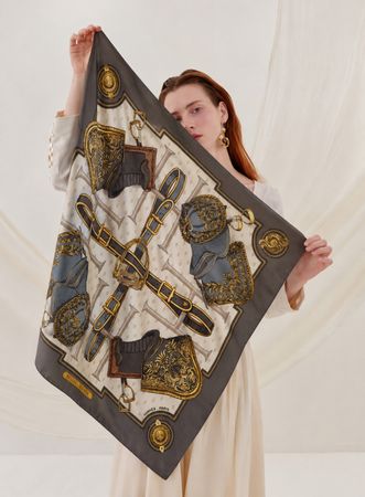Hermès Carré „Selles à Housse“ – 90 x 90 cm