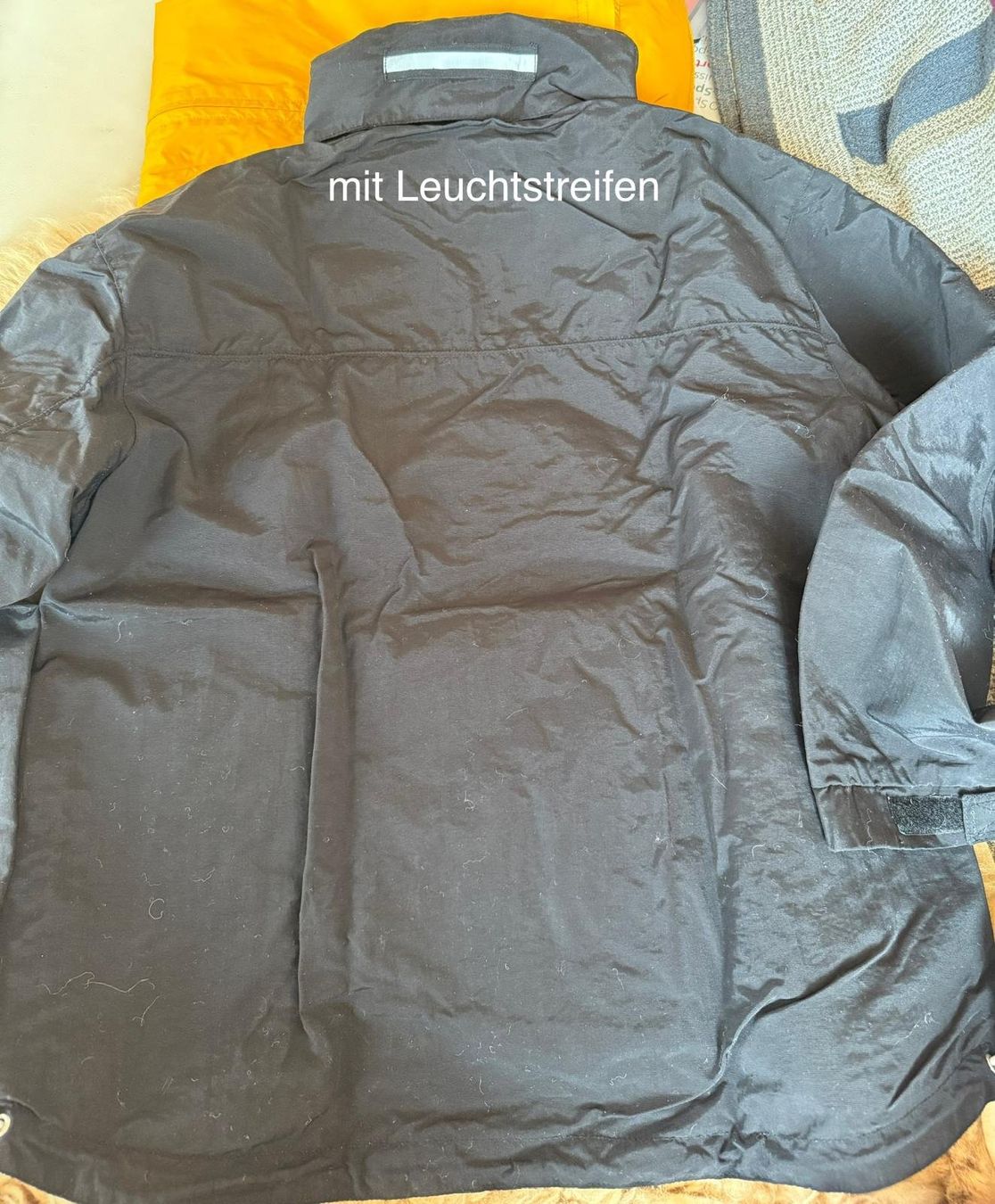 Giacche: Jacke – Usato da Flawil venduto da Stella_3 3