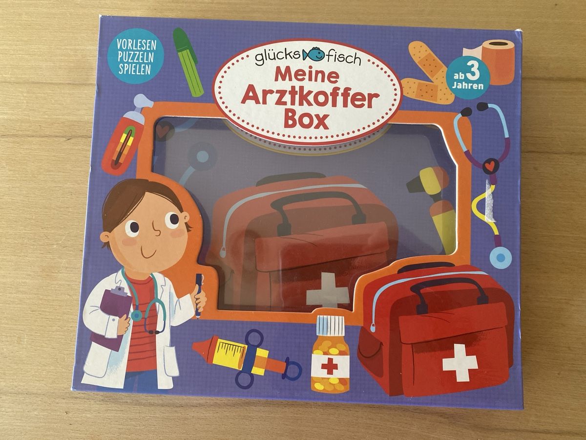 Spielzeuge: Meine Arztkofferbox – Gebraucht aus Zumikon von Teuchter