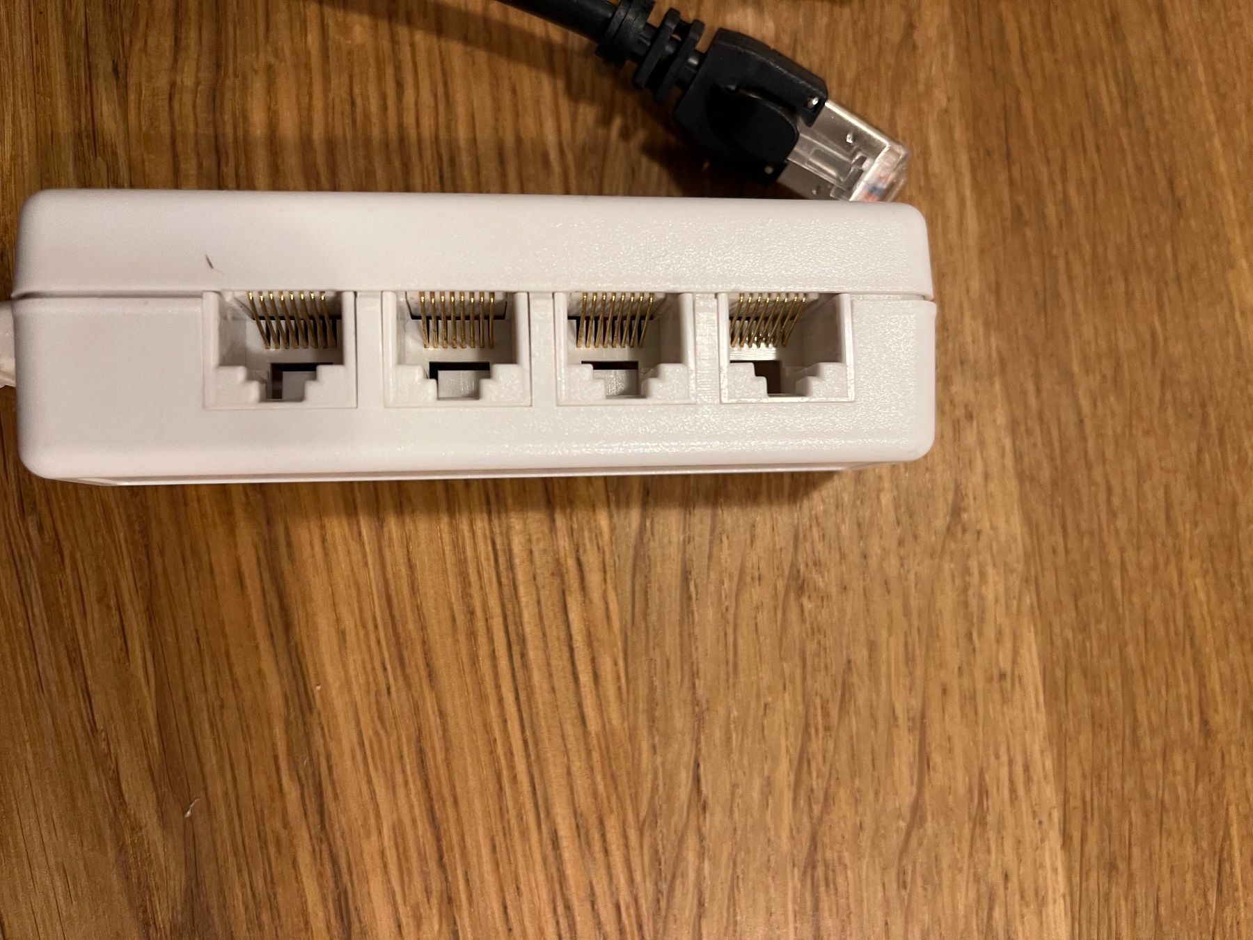 Unità & Adattatore: ISDN Splitter / TT83 Adapter – Usato da Altikon venduto da Norealis 1