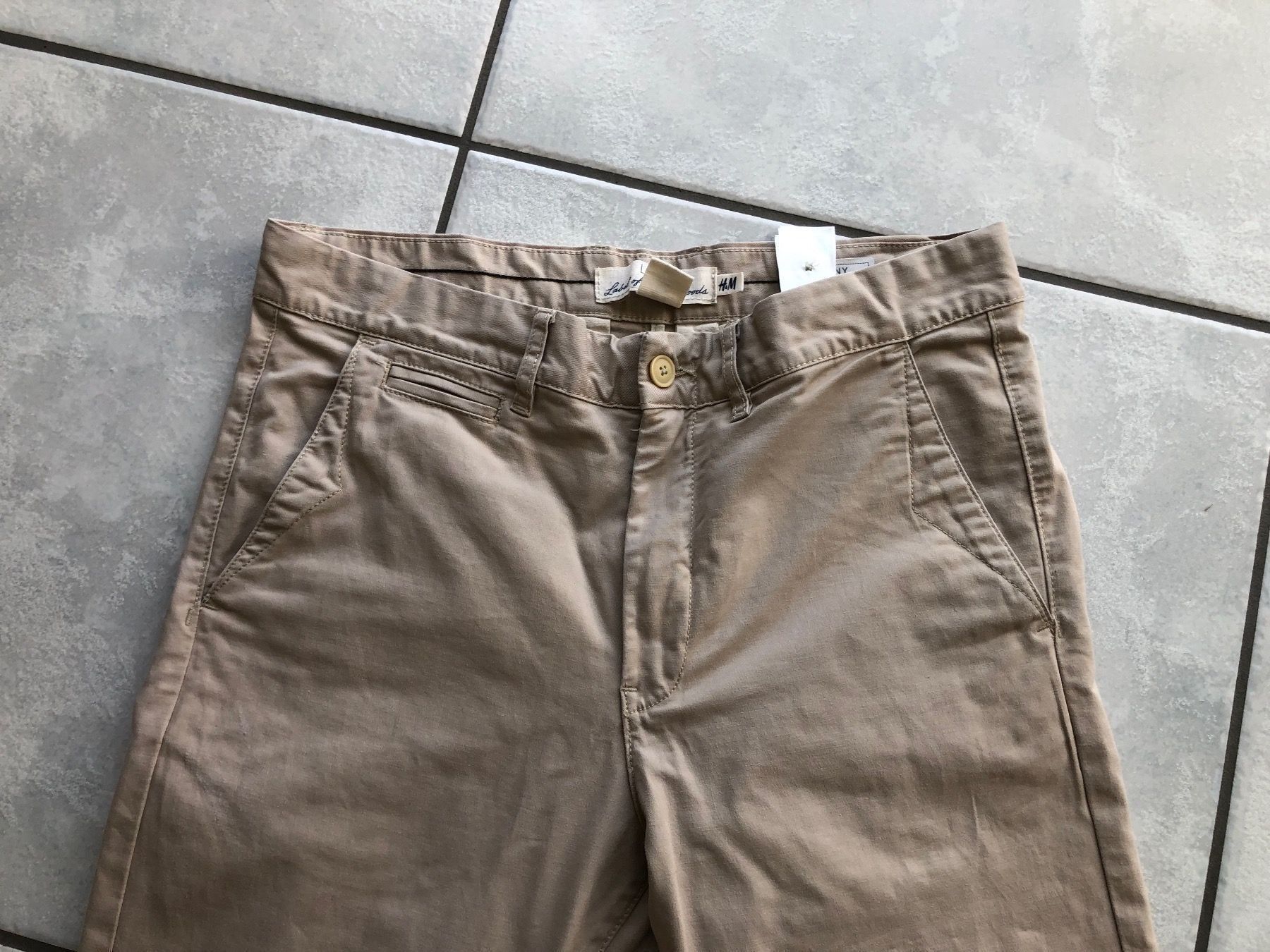 H&M Pantaloni: Beige Hose L.O.G.G. / M/ 32 – Nuovo (secondo la descrizione) da Hendschiken venduto da Urania 4
