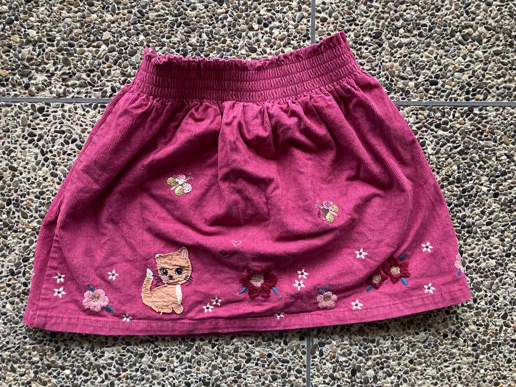 C&A Vestiti & Gonne: Jupe, Rock, Manchester, Katze Gr. 122 – Usato da Aetingen venduto da Nadinsky 2