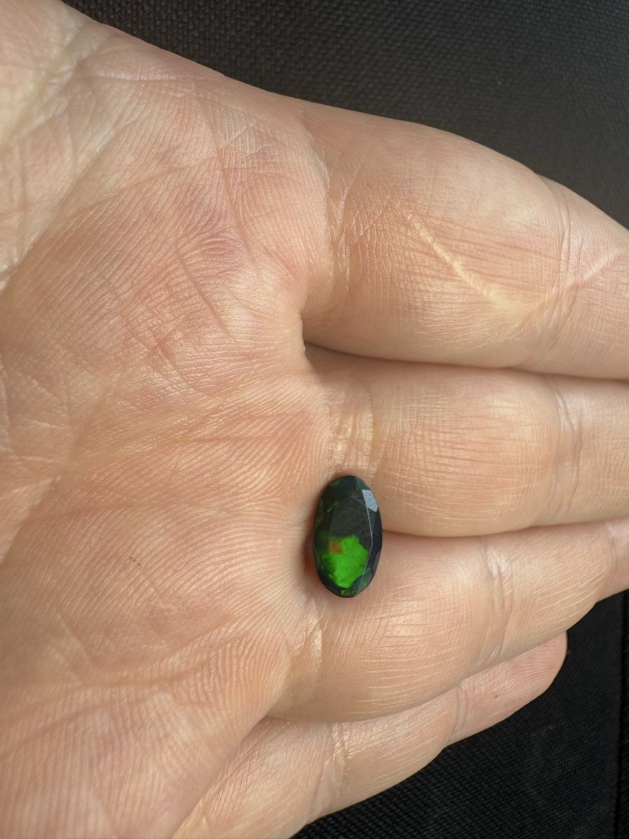 Pietre preziose: Black Opal 1.25ct – Nuovo e nell'imballaggio originale da Wängi venduto da Horus90 1