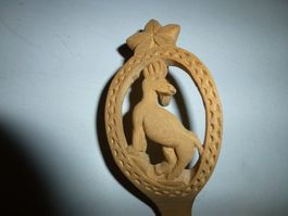 Holzlöffel mit einem Gemsi