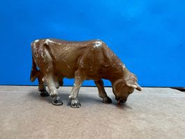 Schleich Kuh grasend