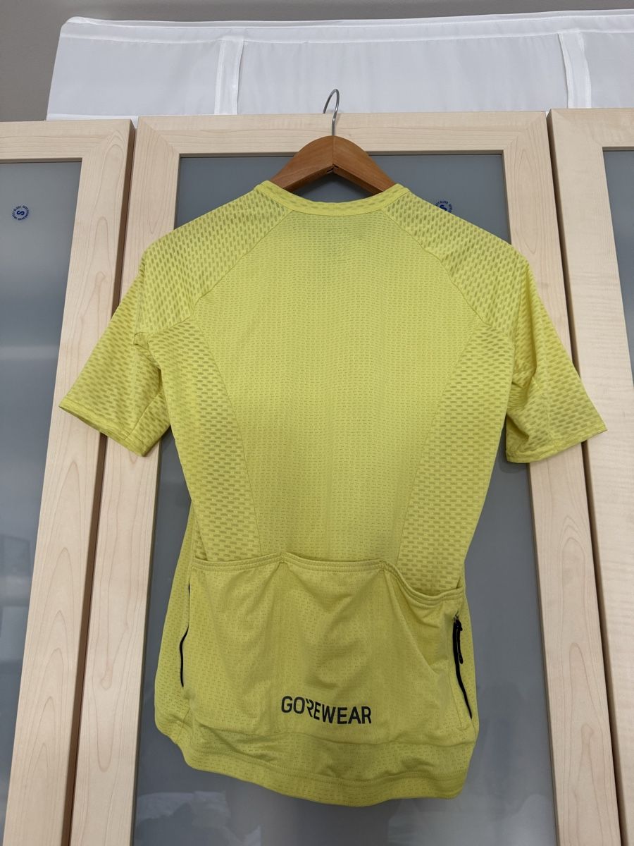 Canottiere & Pantaloni: GORE Radtrikot Gr. XS/36 – Usato da Pontresina venduto da Dolly14 3