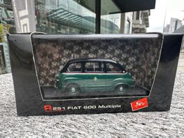 Brumm 1:43 Fiat 600 Multipla Taxi di Milano