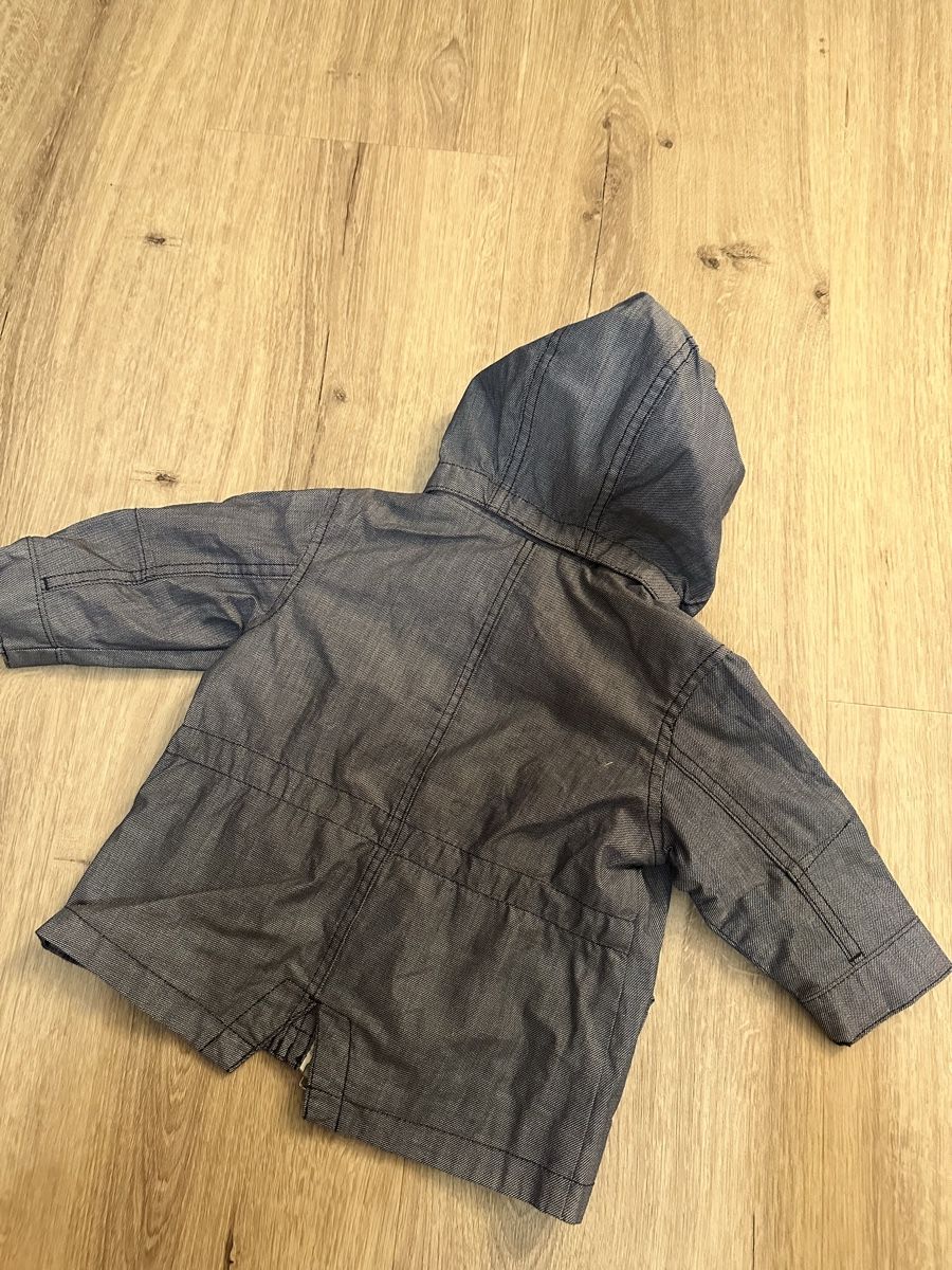 H&M Vestes & Manteaux: H&M Kinderjacke, Übergangsjacke, Grösse 68 – D'occasion à Kaiseraugst par sin_q6h8 3