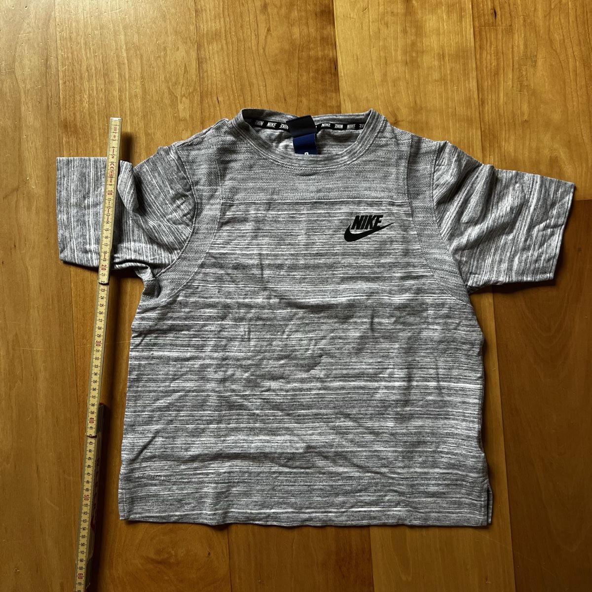 Nike T-Shirts: Graues Nike Sport Shirt – Neu (gemäss Beschreibung) aus Chur von noe_mh8b