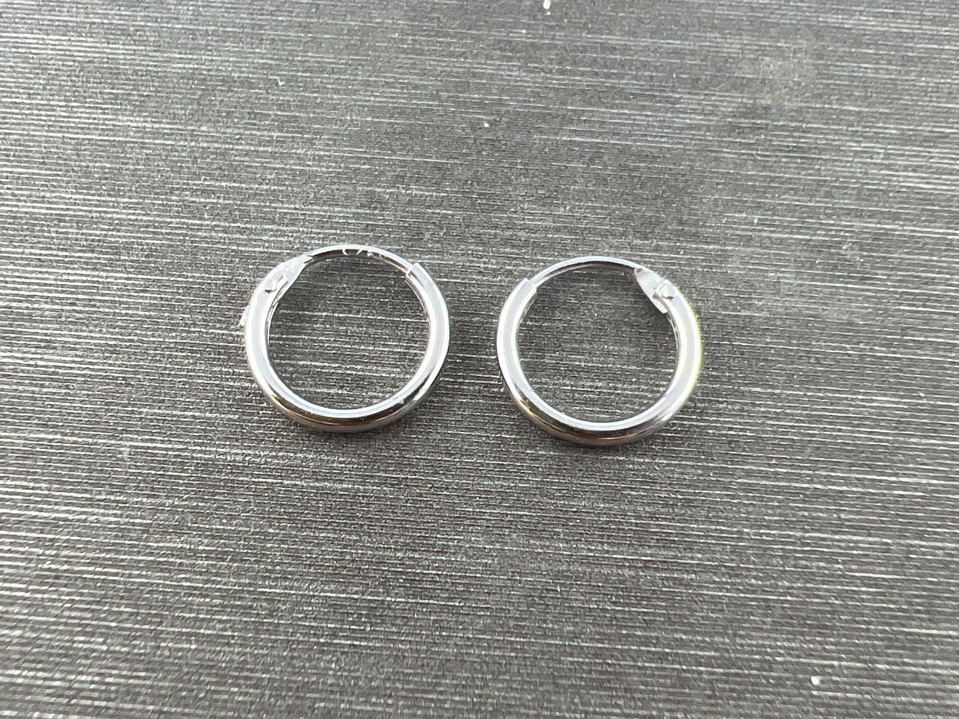 Boucles d'oreille: Creolen 925 Silber – D'occasion à Niederuzwil par leo_8857