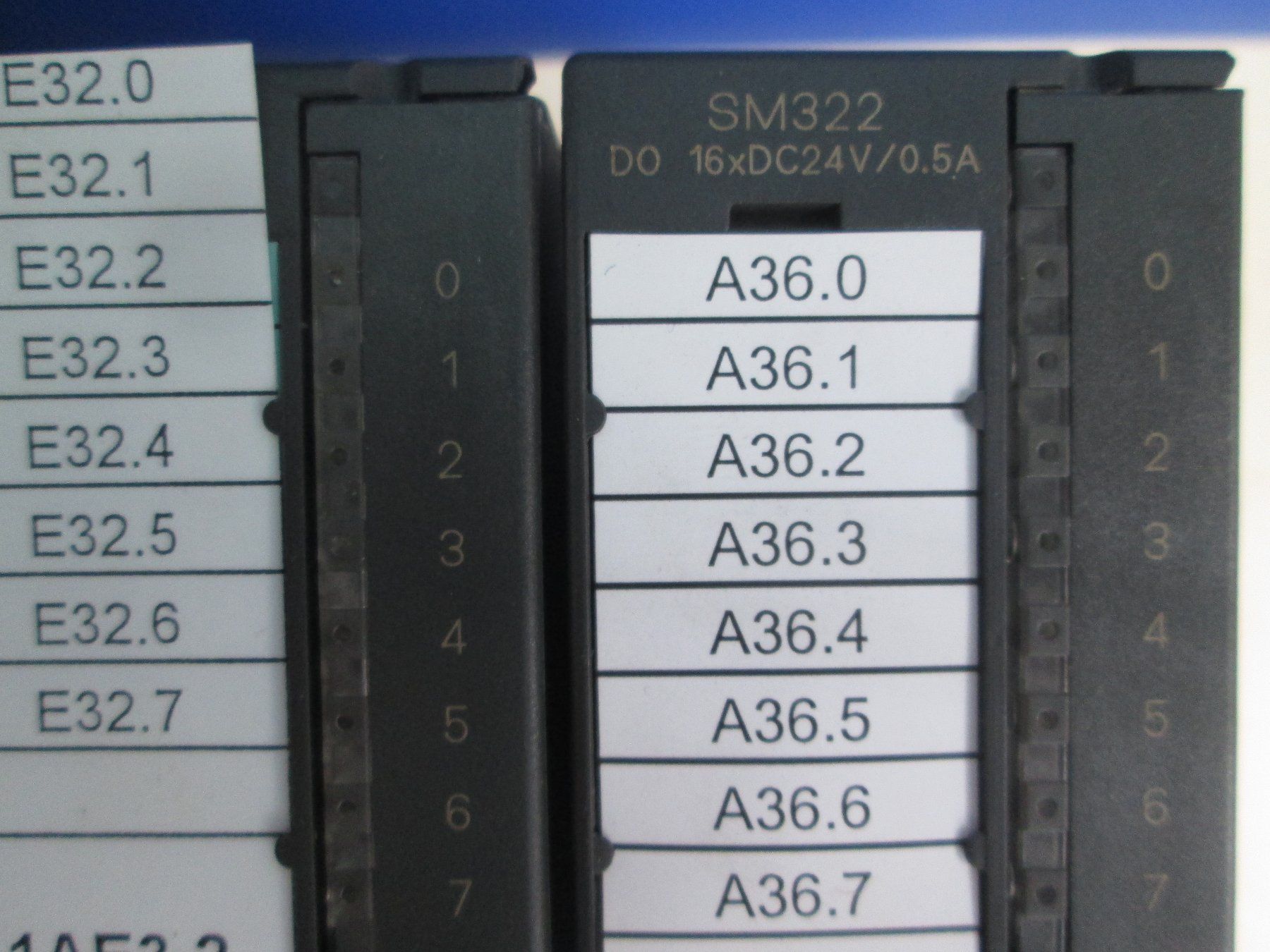 Siemens Componenti elettronici: Siemens Simatic S7-300 SPS Baugruppe – Usato da Steffisburg venduto da Schwabis 4