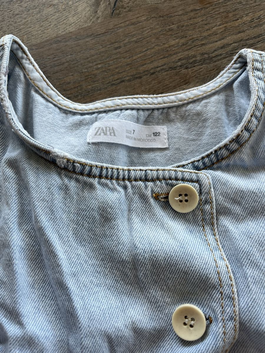 Vestiti & Gonne: Zara Jeanskleid Gr. 122 – Usato da Rosshäusern venduto da Travellerz 2