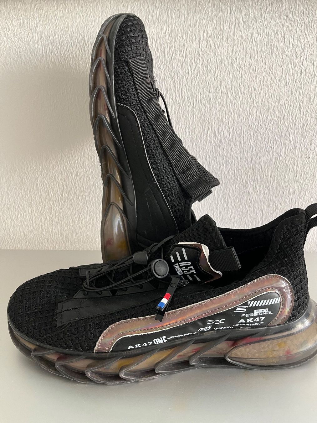 Herrenschuhe: Sneaker – Gebraucht aus St. Gallen von Nickat