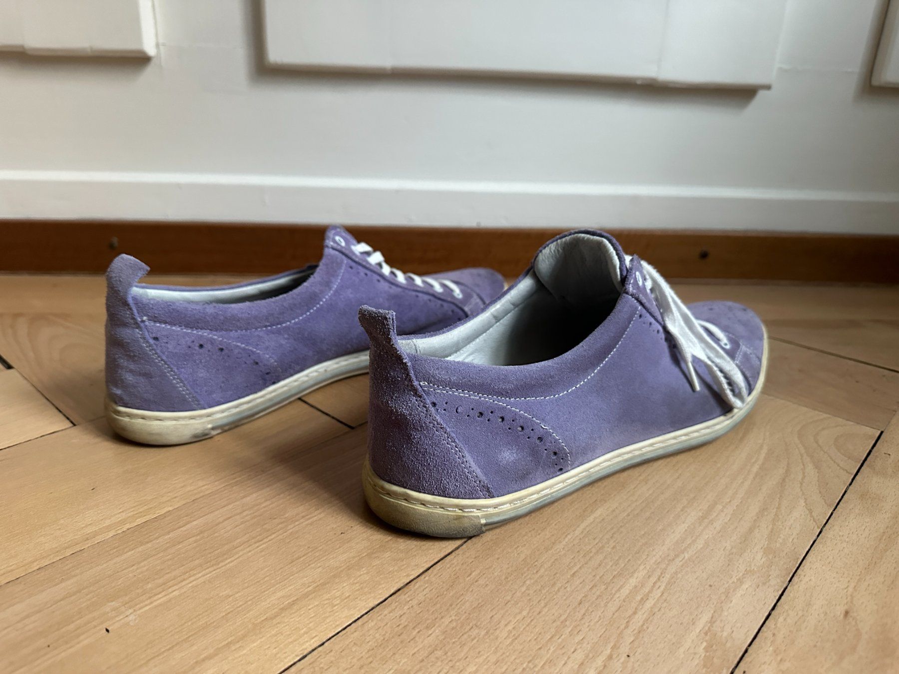 Herrenschuhe: Wildleder Sneaker lila 44 – Gebraucht aus Zürich von Diazaio 2