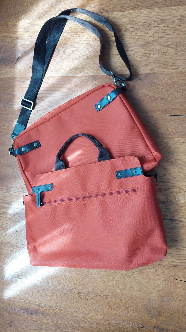 Koffer & Taschen: Sac "porte-documents" en très bon état. – Gebraucht aus Grandson von Dobbyl 7