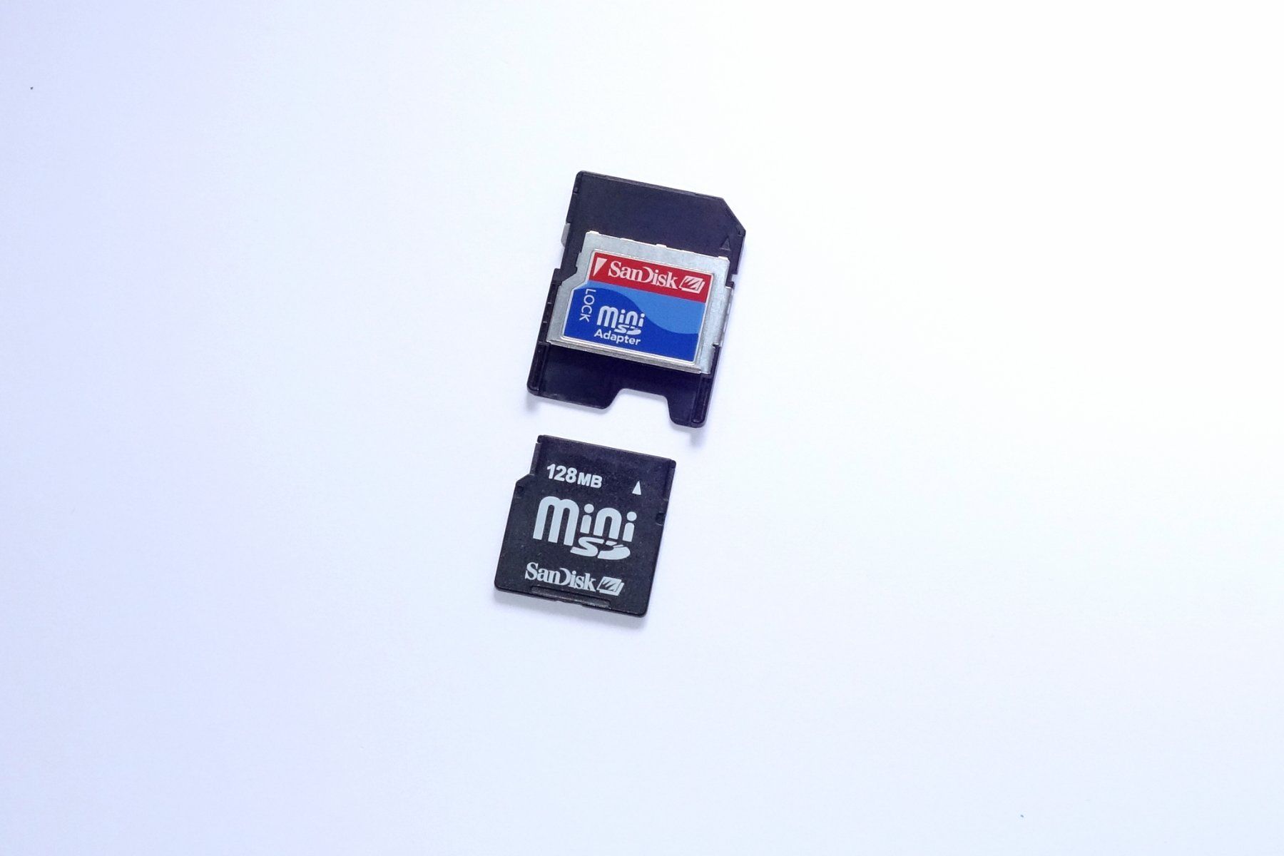 Sandisk Cartes mémoire: 128 MB mini SD Karte mit SanDisk mini SD Adapter – D'occasion à Dietikon par ruvostar 2