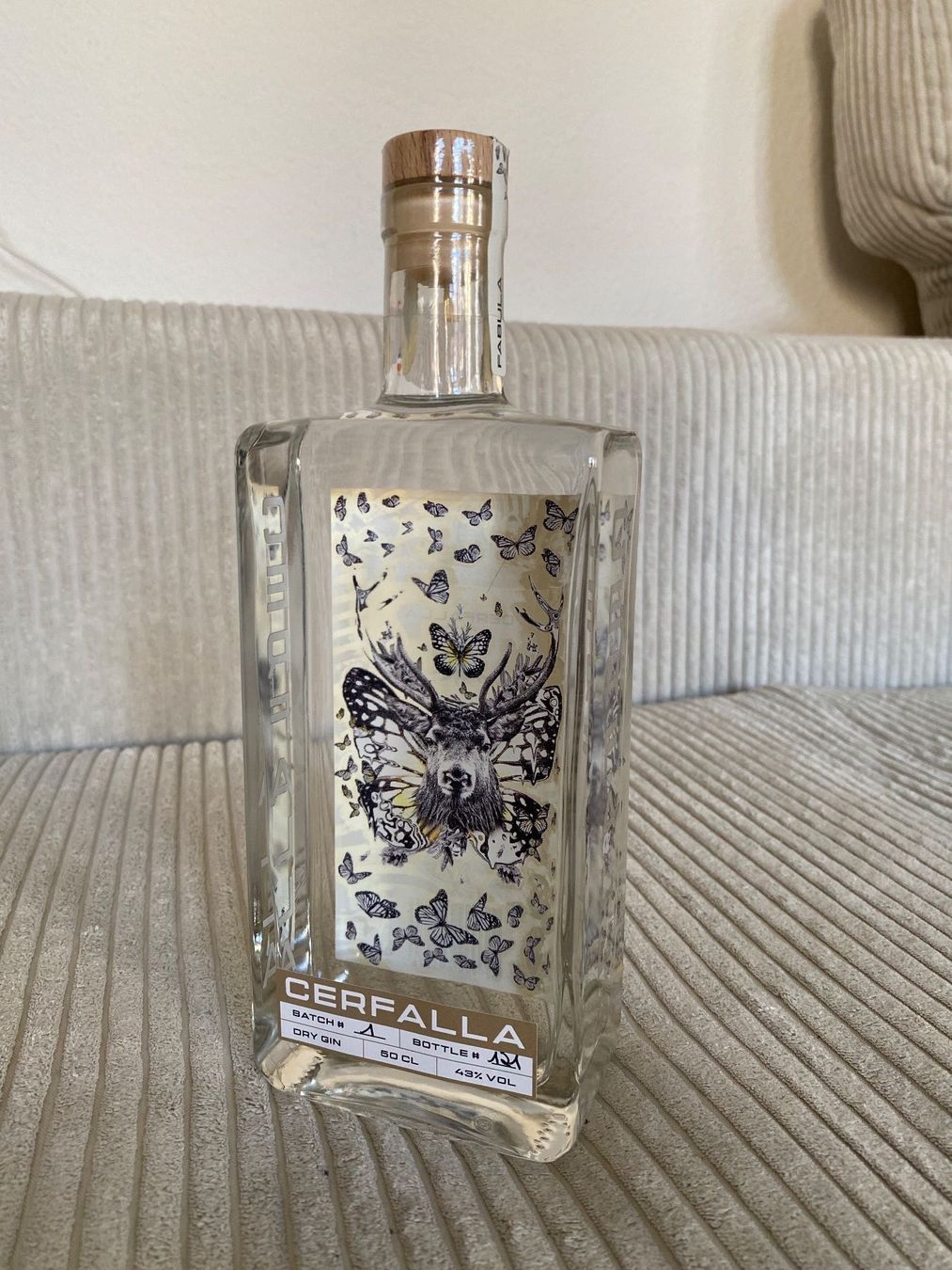 Bevande alcoliche: Gin Cerfalla – Nuovo e nell'imballaggio originale da Basel venduto da NadineW95 1