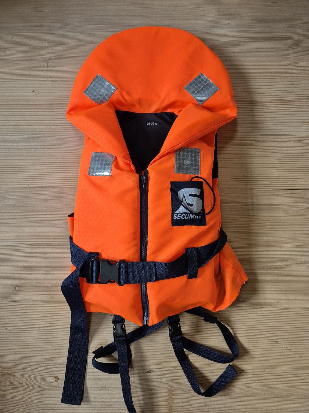 Giubbotti di salvataggio: Schwimmweste Secumar für Kinder, 20-30 kg – Usato da Auslikon venduto da luna058