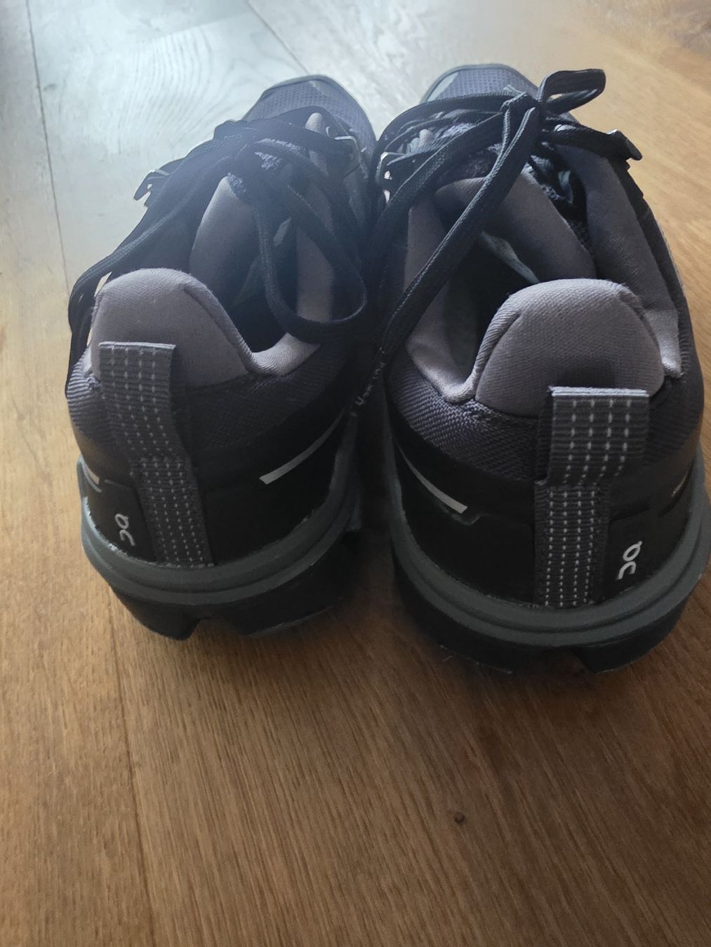 On Chaussures femmes: On Cloudwander Waterproof, Schwarz, Grösse 40.5 – Neuf (Voir description) à Igis par LinPG 2