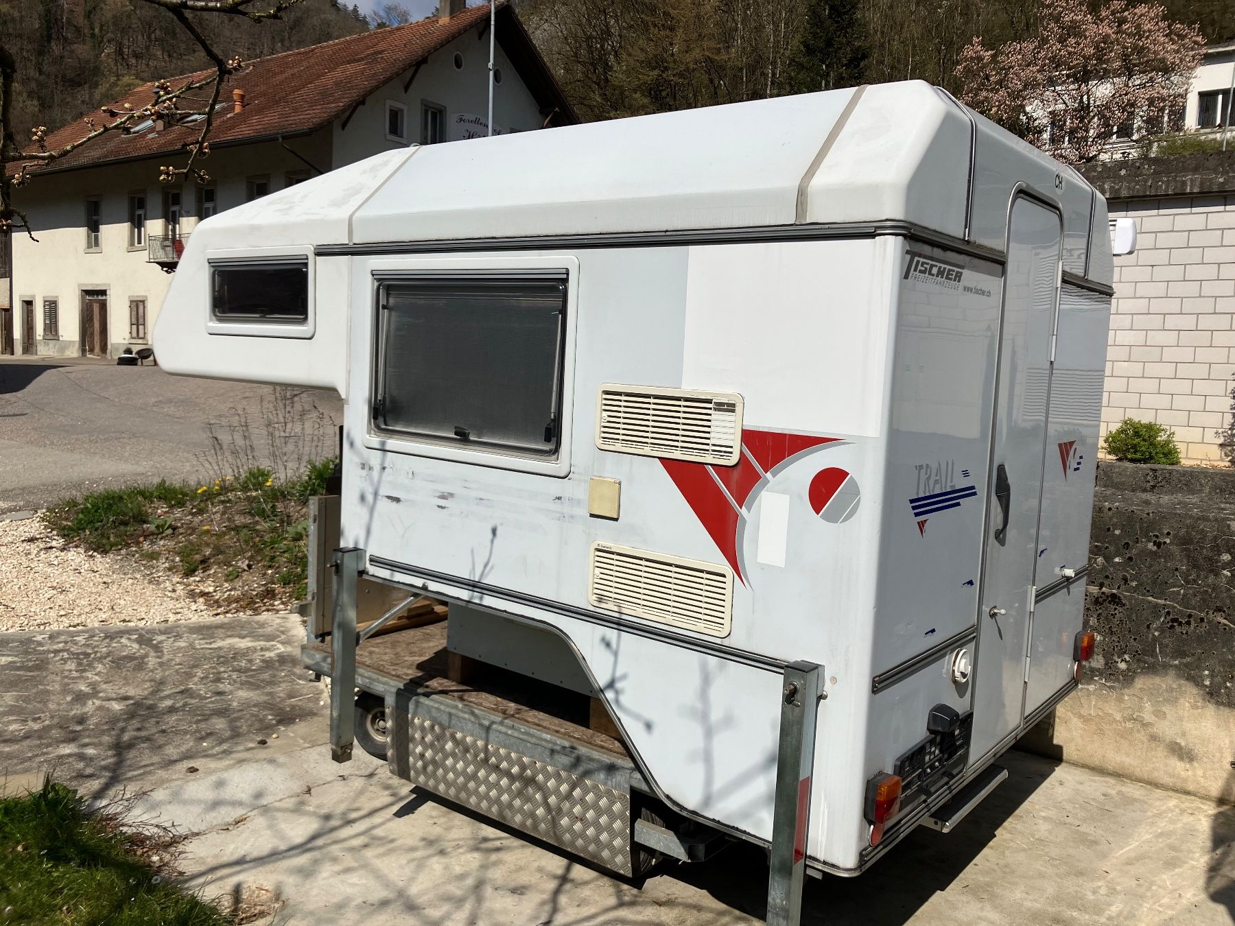Tischer Camping Fahrzeuge: Wohnkabine Tischer 200 cellule pick up – Gebraucht aus Frinvillier von Fkangaroo 3