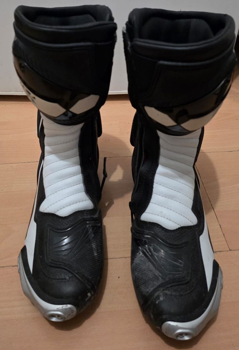 IXS Scarpe da uomo: Bottes moto RS-1000 noires et blanches – Nuovo (secondo la descrizione) da Genève venduto da CarinaC.A. 1