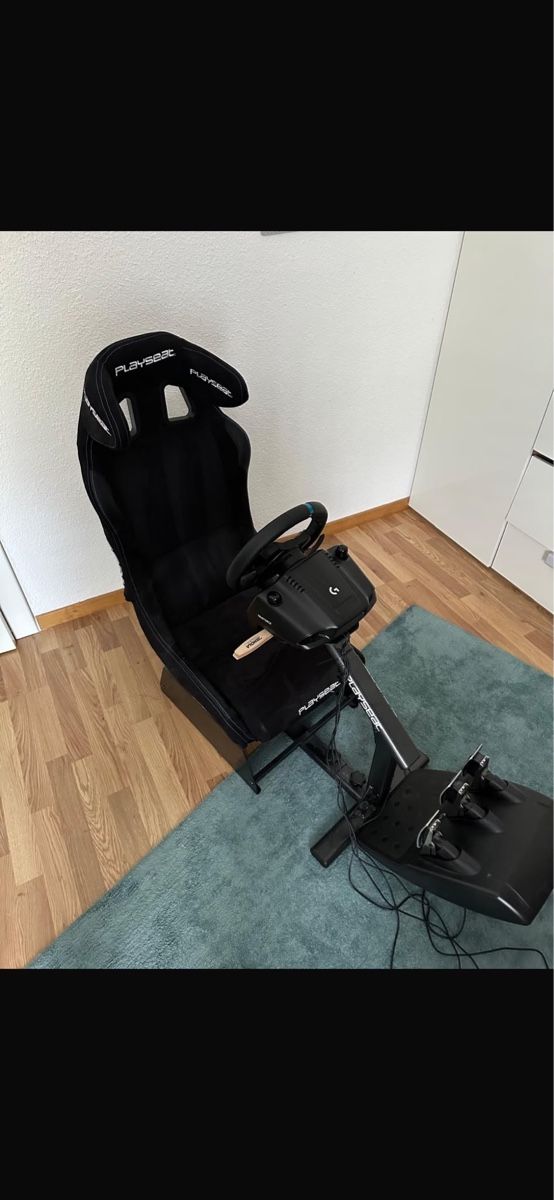 Logitech Controller: Playseat Evolution + Logitech G923 – Racing-Set – Usato da Au SG venduto da Boroky_87n