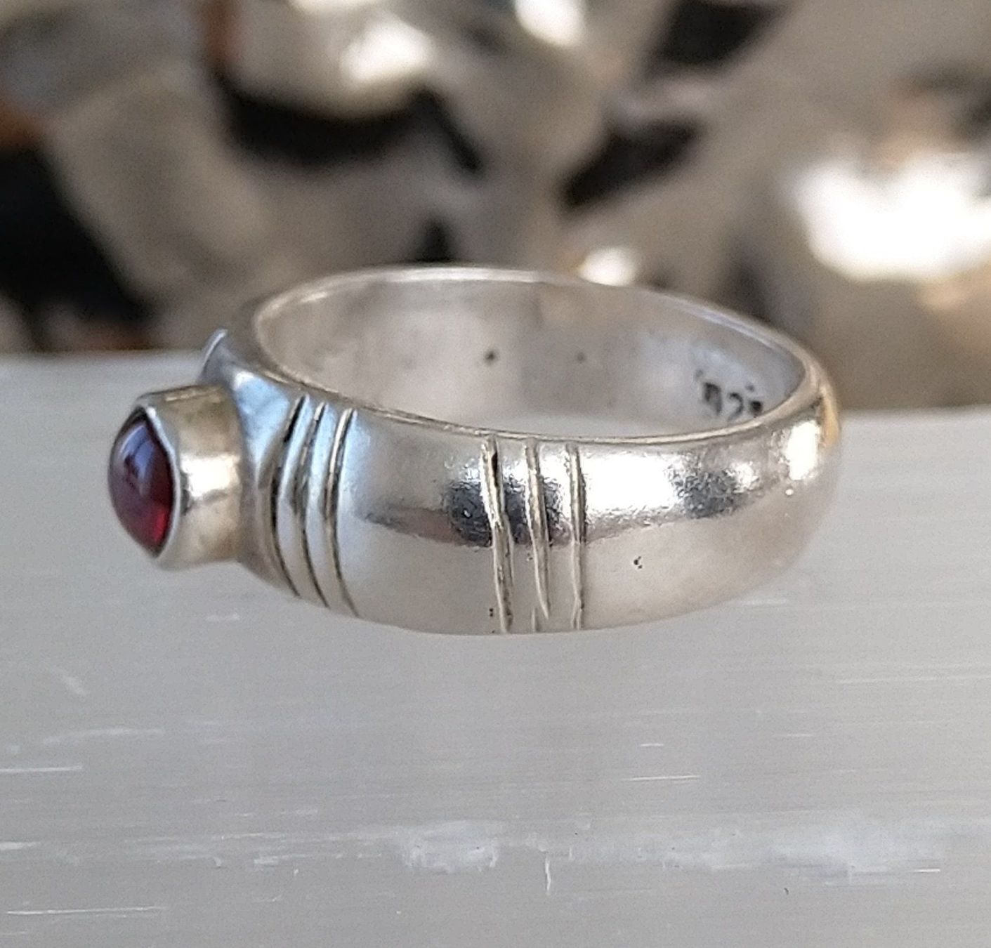 Anelli: RING MIT RUBIN ? IN 925 SILBER – Usato da Romanshorn venduto da BoutiqueA 4