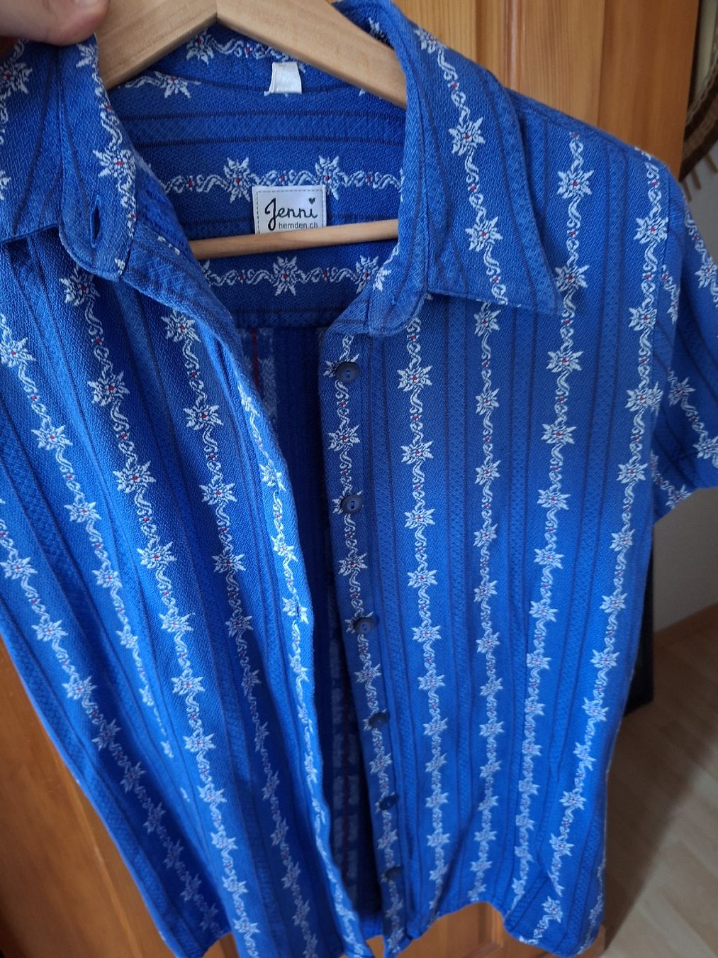 Camicette: Jenni kurzarm Bluse – Usato da Herbligen venduto da bae_9j6p