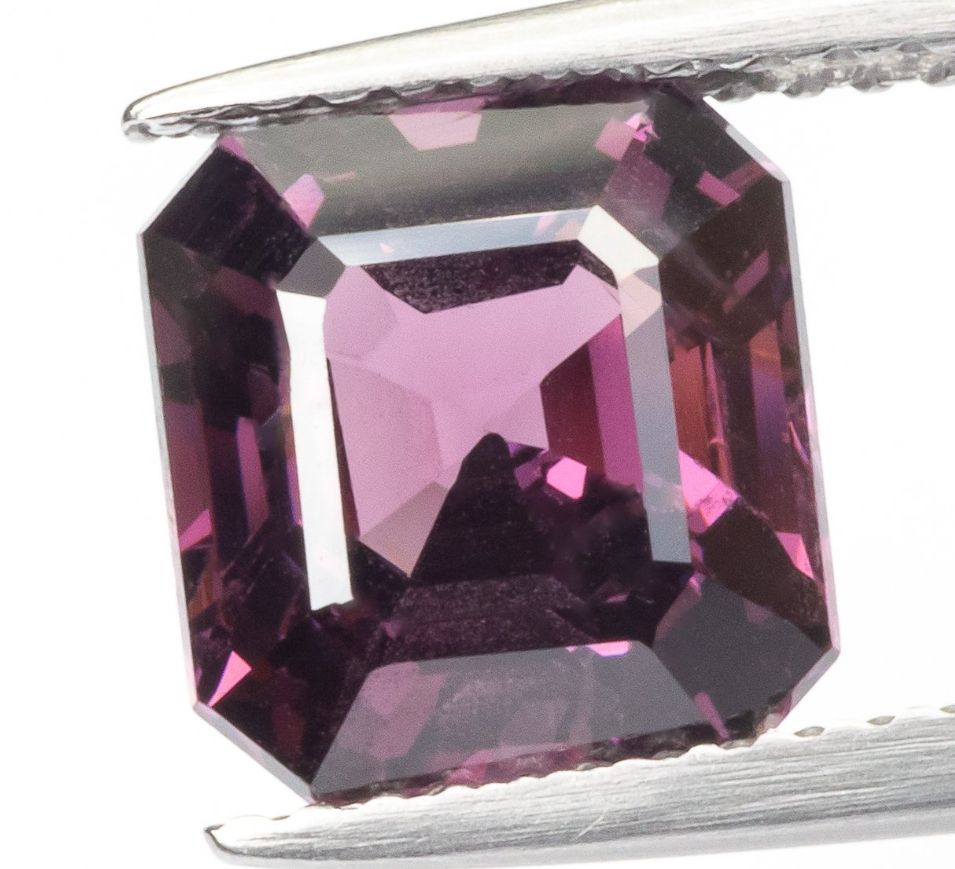 Pietre preziose: spinelle 3.12 carats – Nuovo e nell'imballaggio originale da Sornard-Nendaz venduto da JYTI90 1