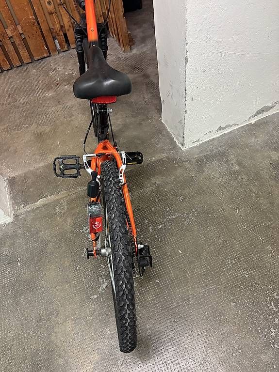Biciclette: Vélo enfant 20' état neuf – Usato da Lausanne venduto da peterv1 3