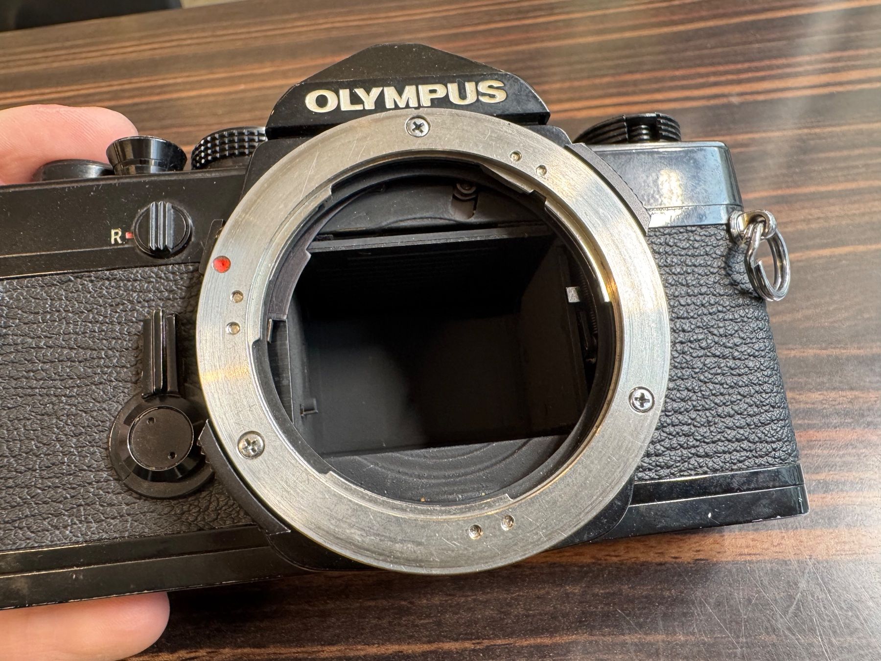 Olympus Fotocamera: Olympus OM-1 mit 50mm 1.8 - DEFEKT – Difettoso da Zürich venduto da KochphotoAG 3