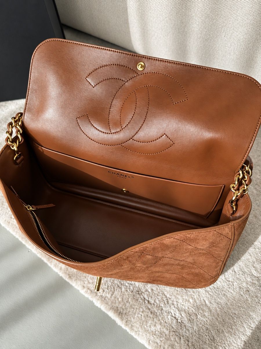 Chanel Borse da donna: Neuste Chanel, Mathieu Blazy , grosse PattenTasche – Nuovo (secondo la descrizione) da Gockhausen venduto da inf_vwr5 4